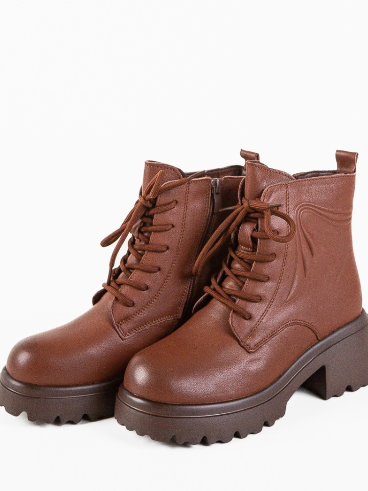 Ghete dama Dara Negre