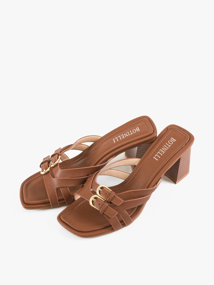 Saboti dama Chichi Albi