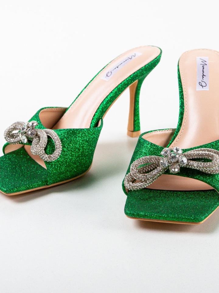 Saboti dama Mora Verzi