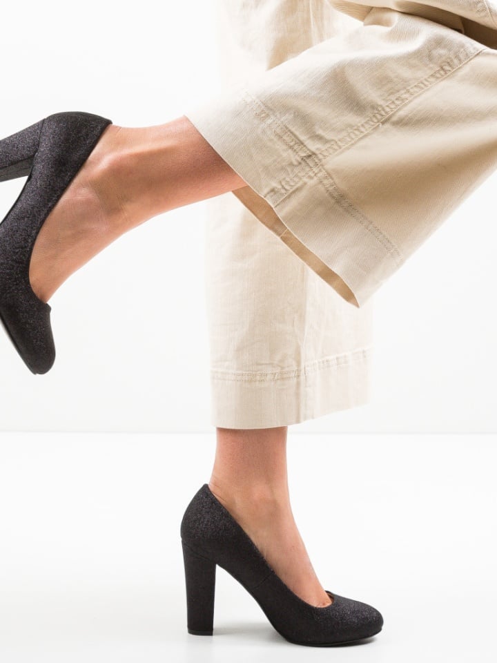 Pantofi Hekolora Rosii