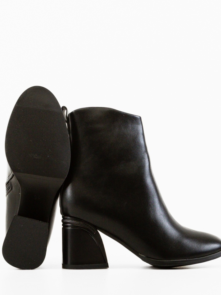 Botine dama Kara Negre