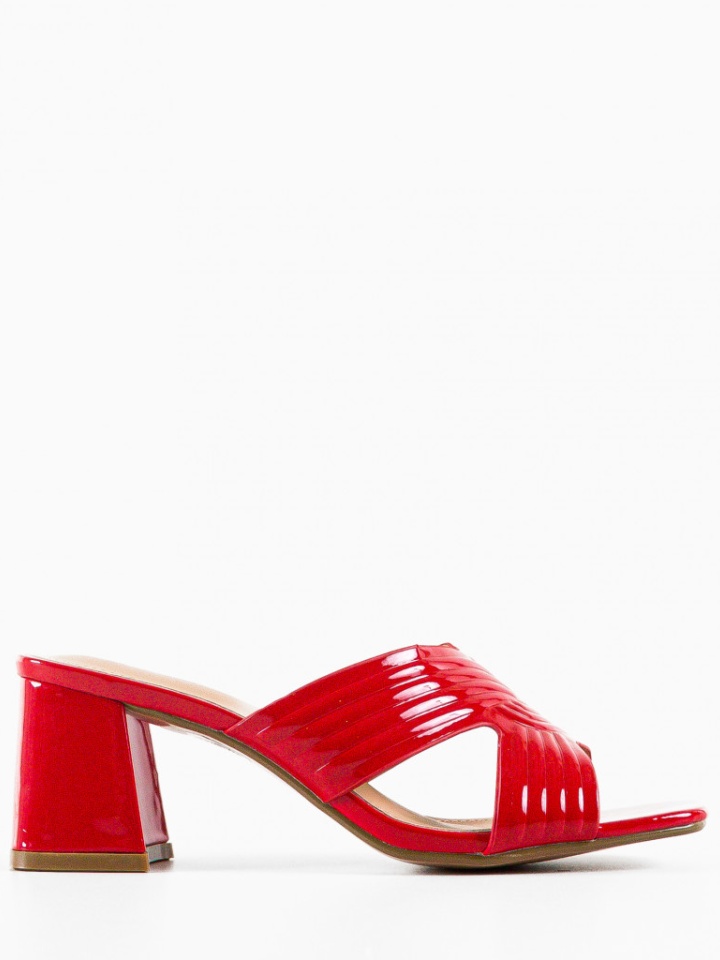 Saboti dama Cyrano Nude