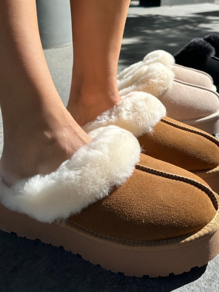 Papuci tip Ug Larnaca Bej