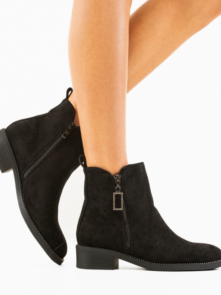 Ghete dama Mahdi Negre