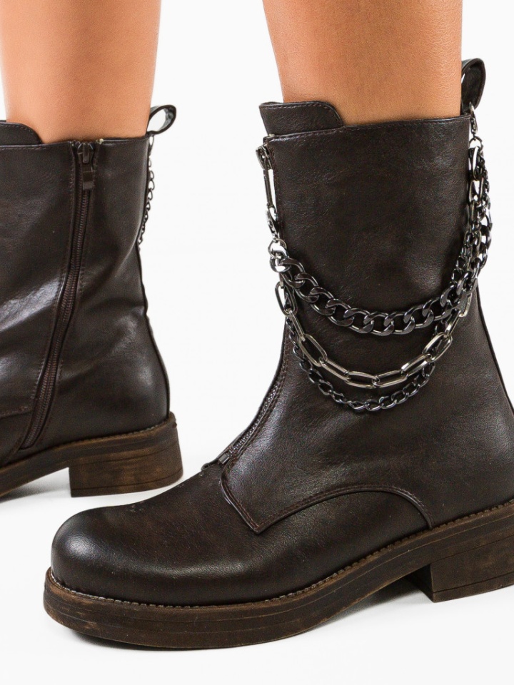 Ghete dama Noor Maro