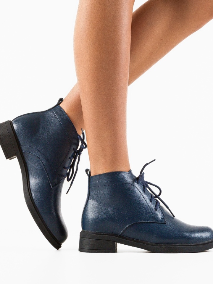 Ghete dama Tenzin Bej