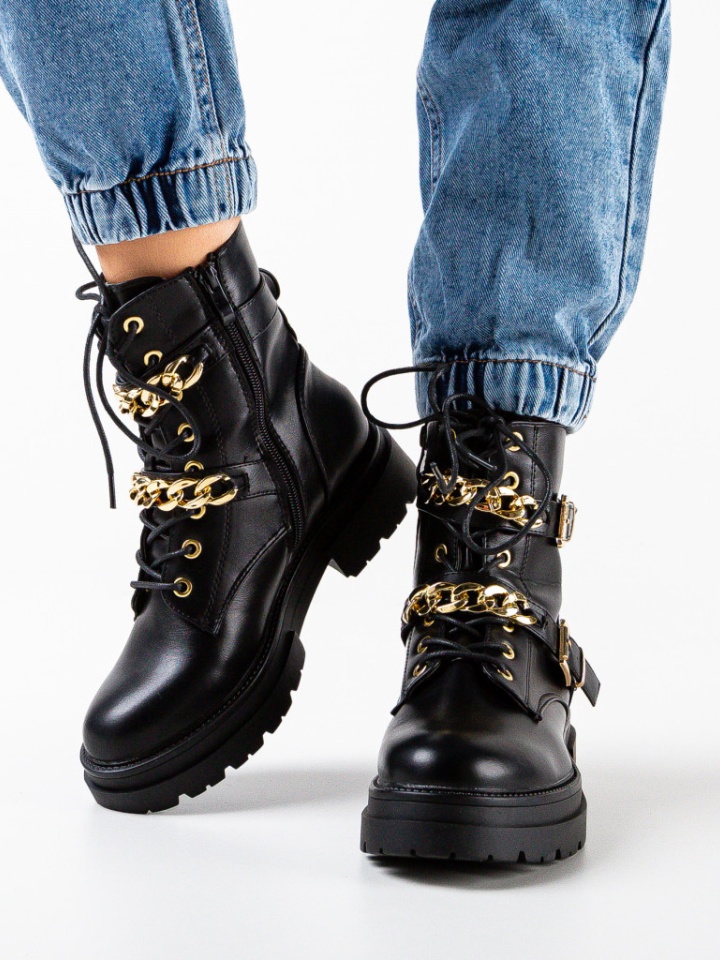 Ghete dama Haris Negre