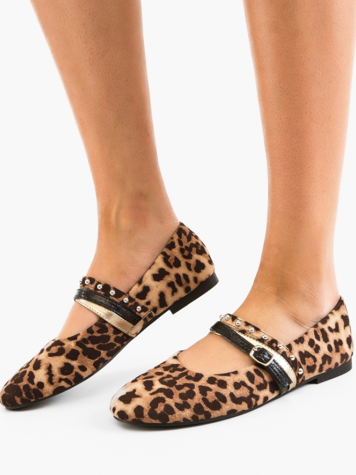 Balerini dama Doher Negri