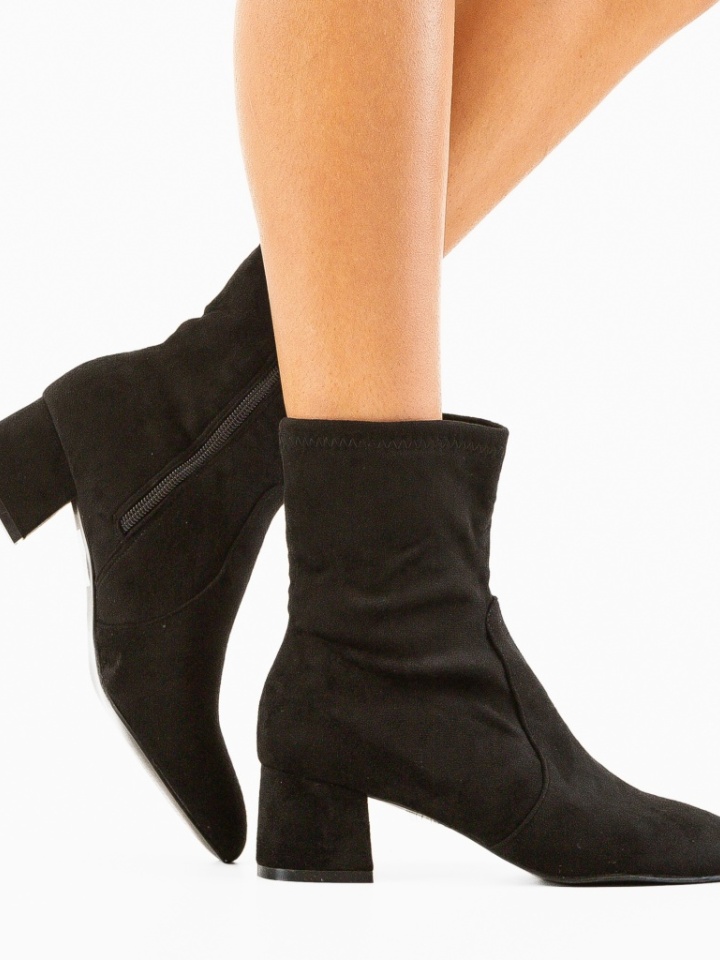 Botine dama Ismael Camel