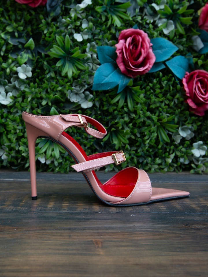 Saboti dama Yara Negri 2