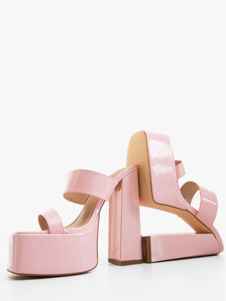 Saboti dama Cruz Roz