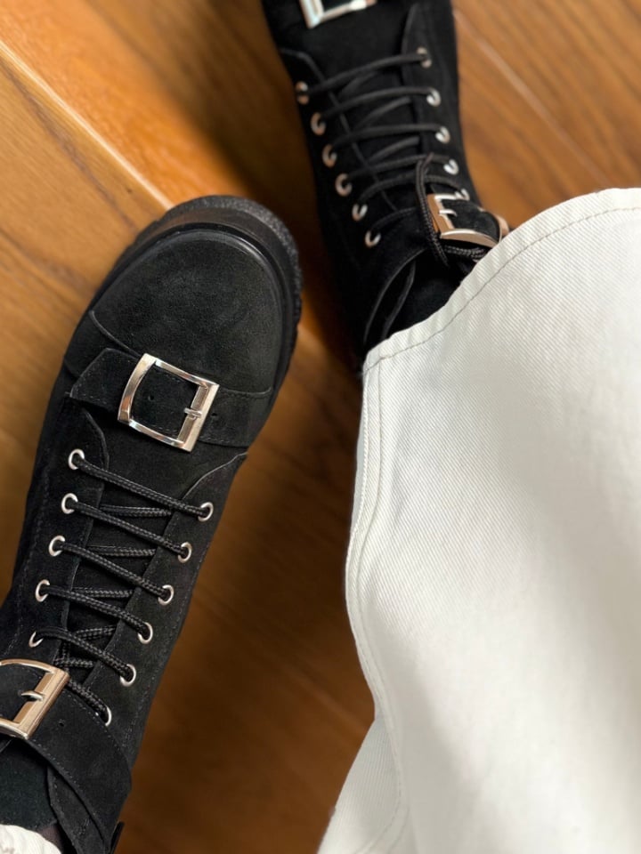 Ghete dama Anton Khaki