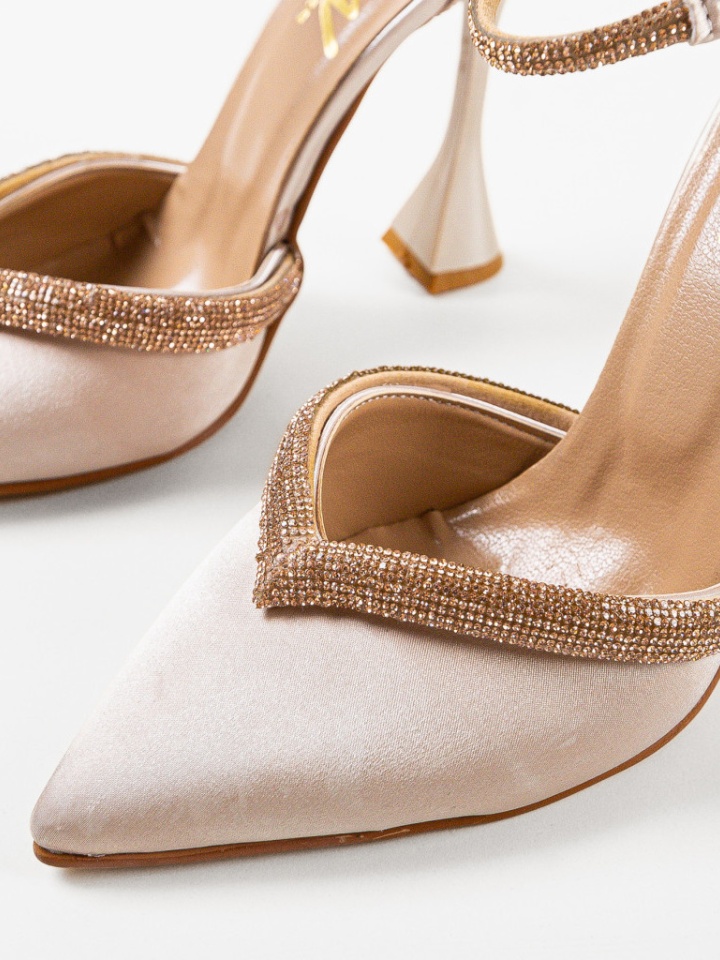 Pantofi cu toc Meko Negri 2