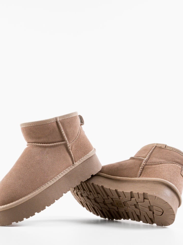 Cizme tip Ug Daianaz Negre