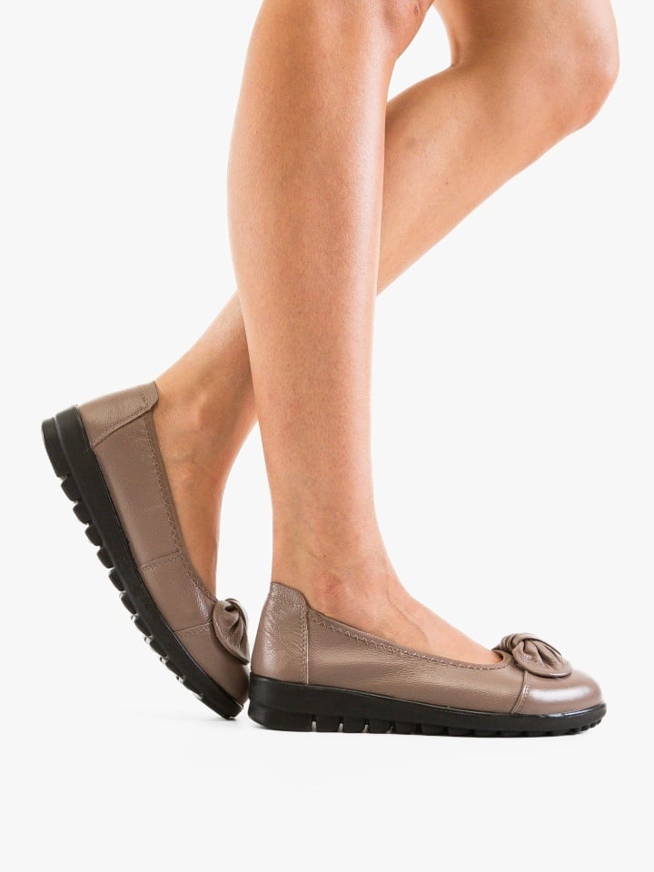 Balerini dama Relya Mov