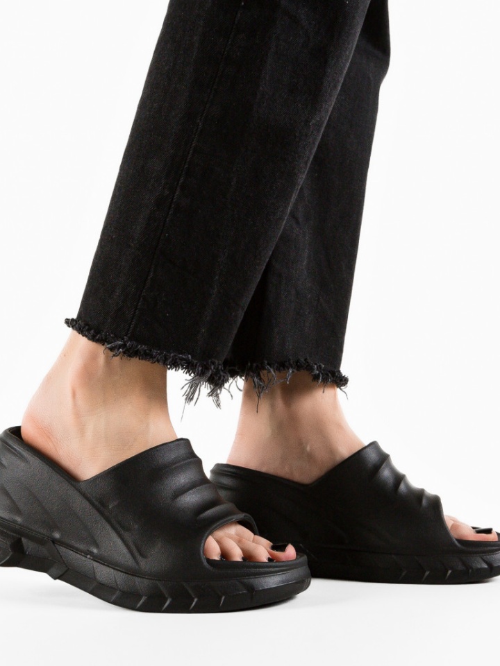 Papuci dama Niall Verzi