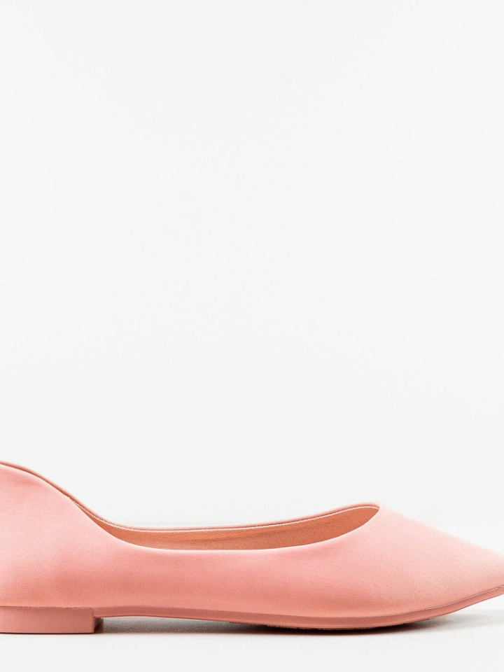 Balerini dama Yndyanka Bej