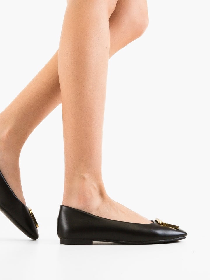 Balerini dama Yusra Negri