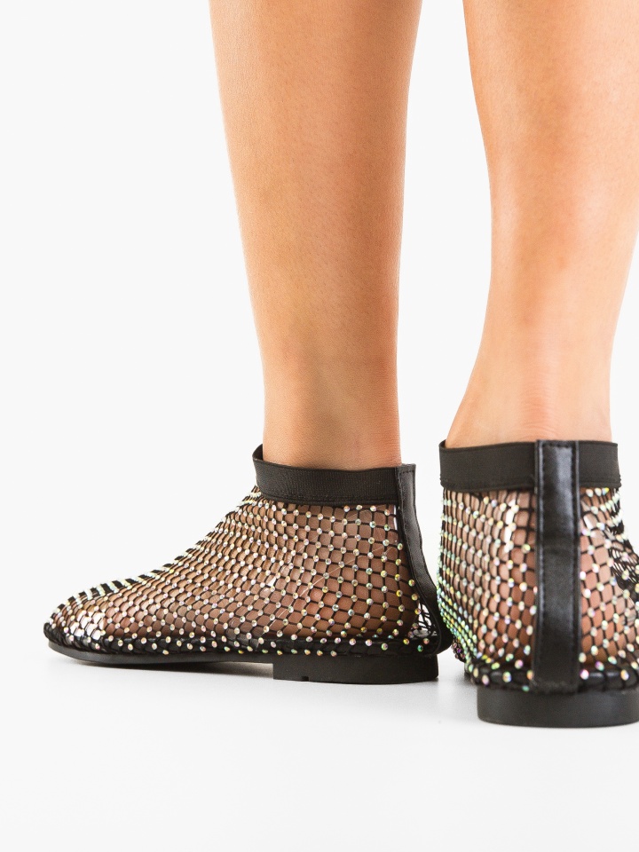 Balerini dama Kaan Negri