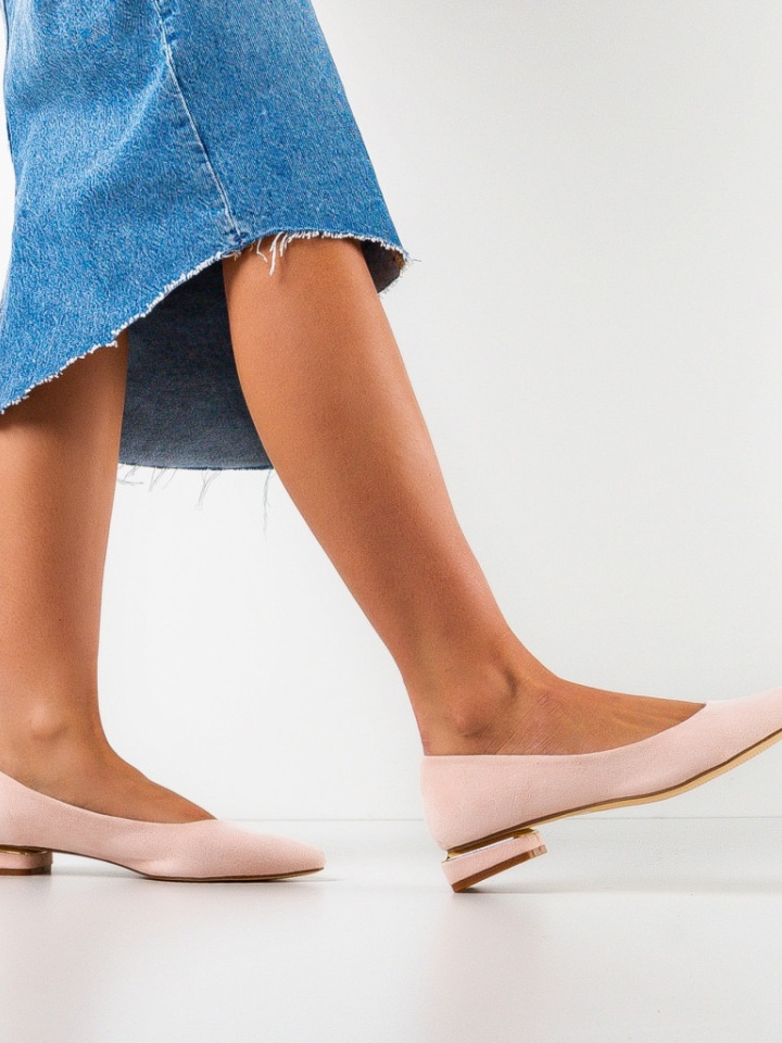 Balerini dama Chira Negri