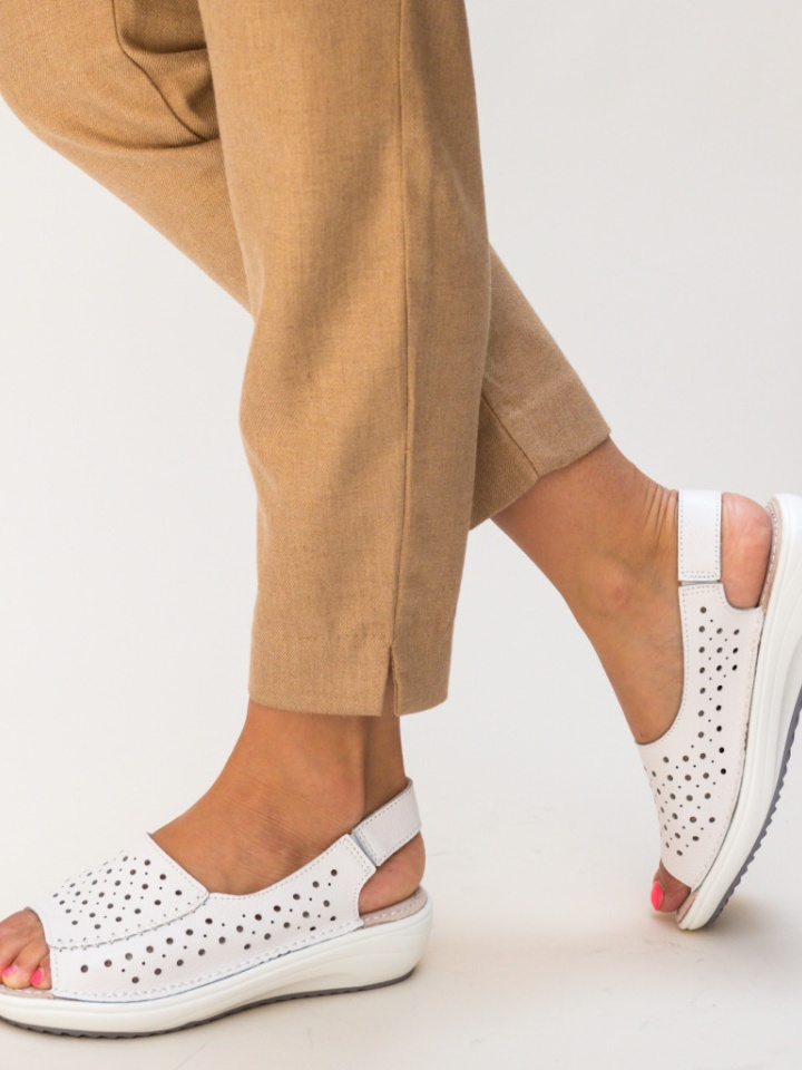 Platforme Lindone Albe