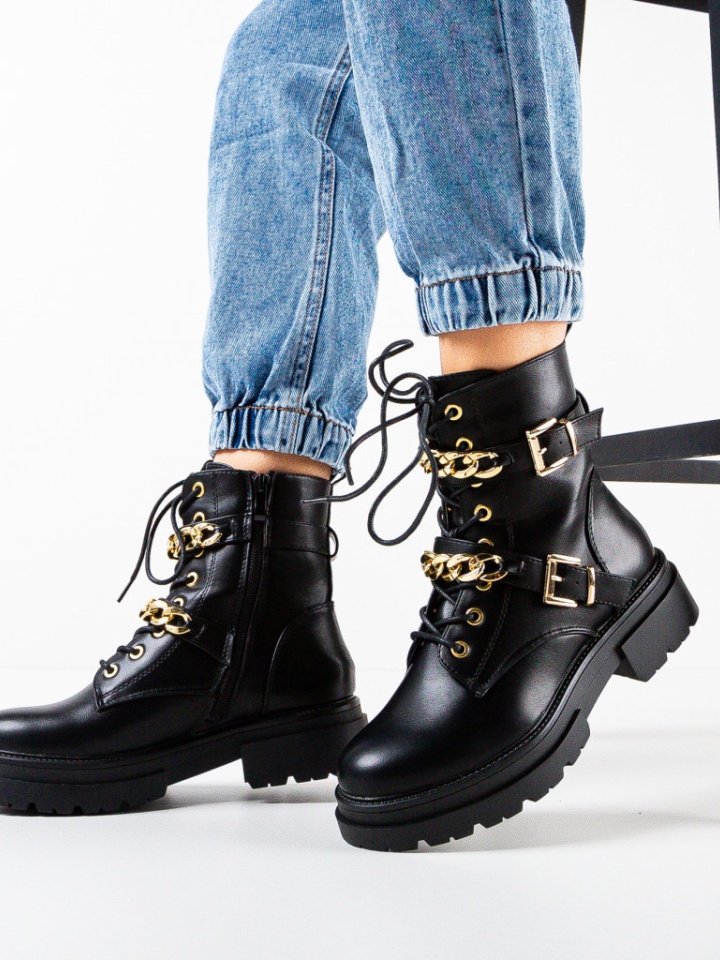 Ghete dama Haris Negre