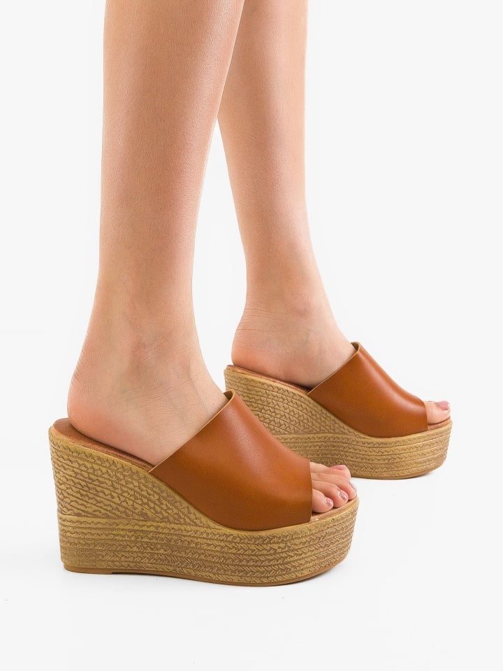 Platforme dama Lloyd Camel