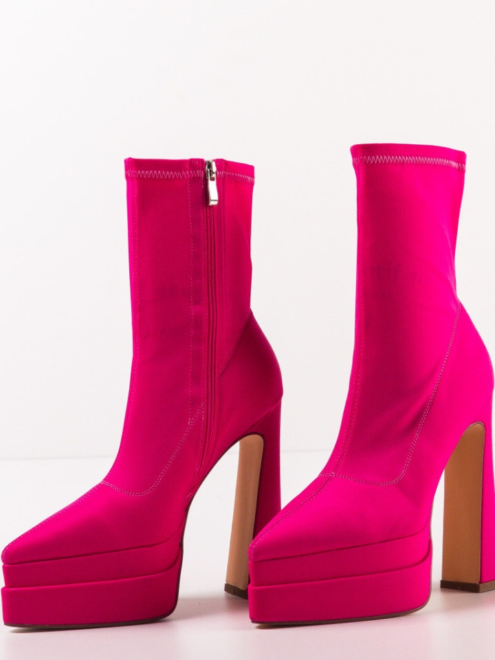 Botine dama Bhumi Bej