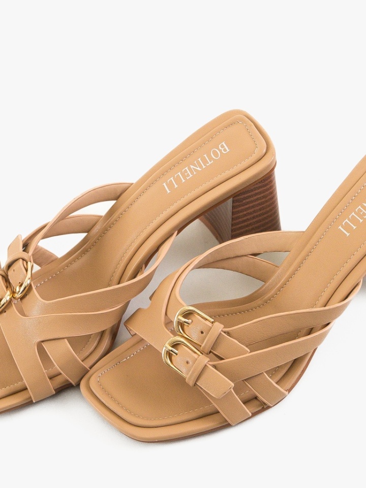 Saboti dama Chichi Albi