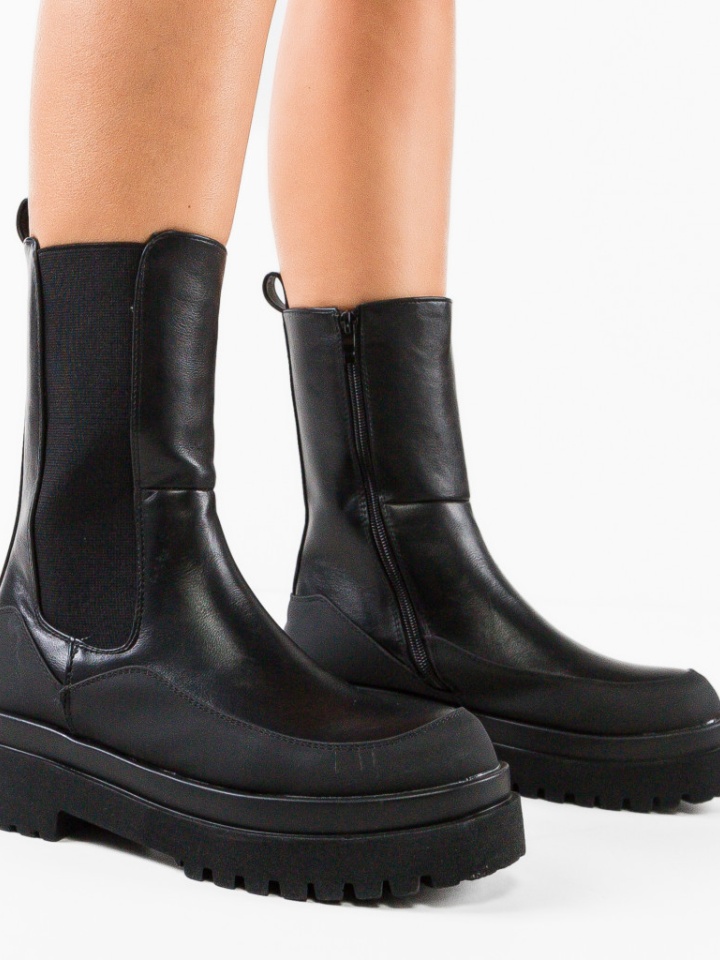 Ghete dama Elsie Negre