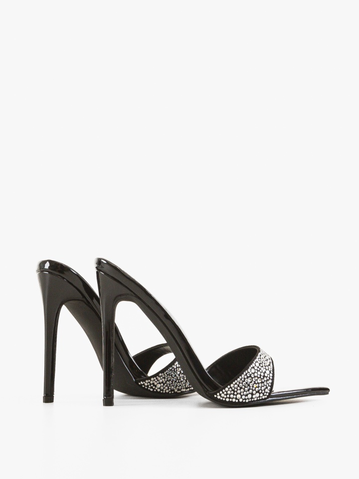 Saboti dama Minan Negri