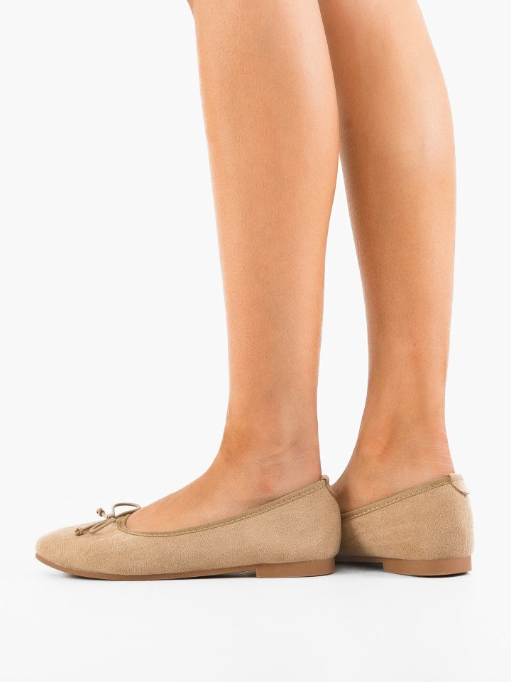 Balerini dama Elinor Albastri