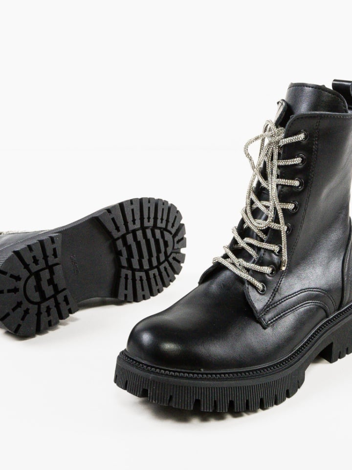 Ghete dama Atum Negre