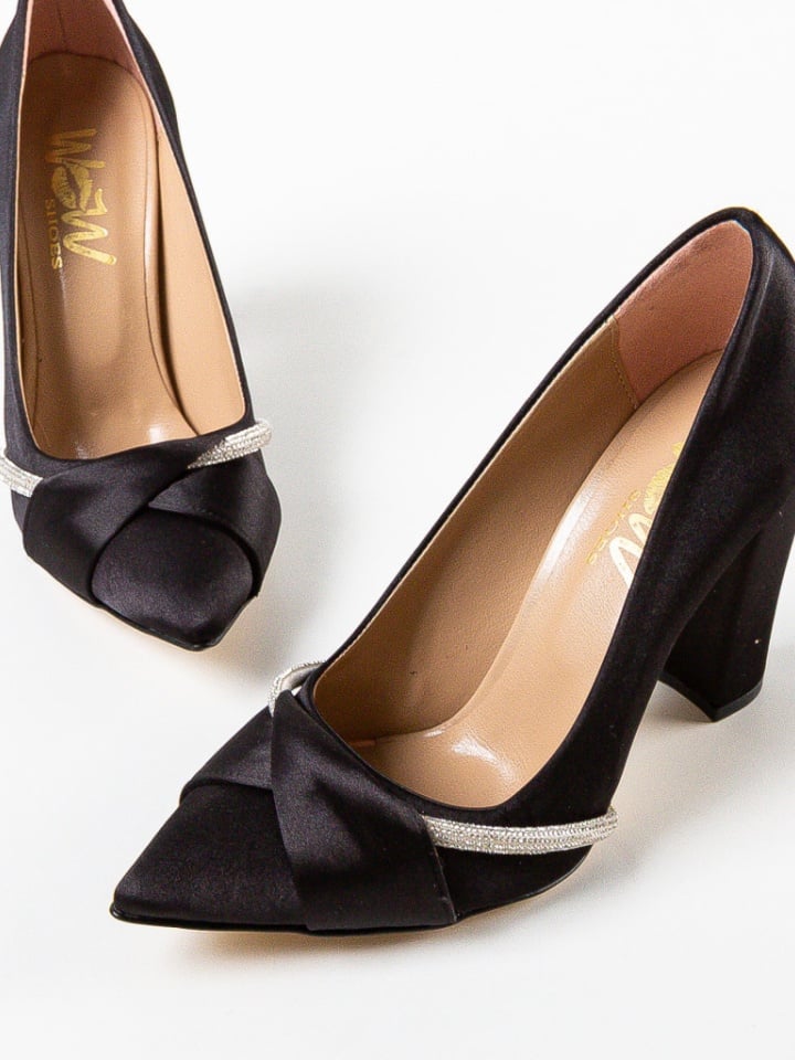 Pantofi cu toc Roka Negri 4