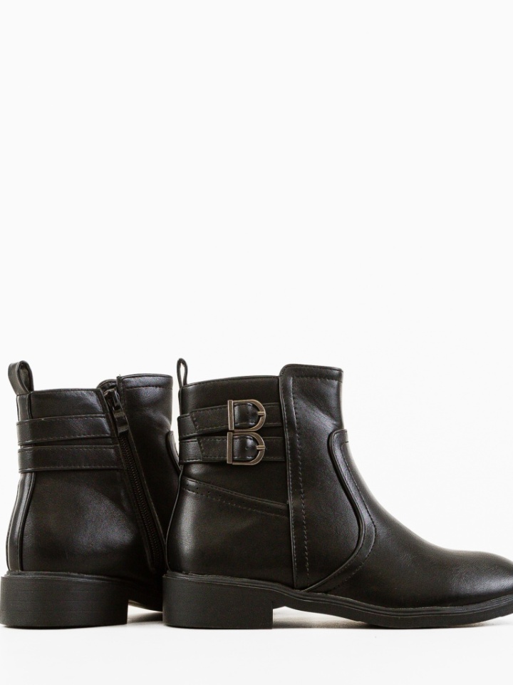 Ghete dama Karim Negre