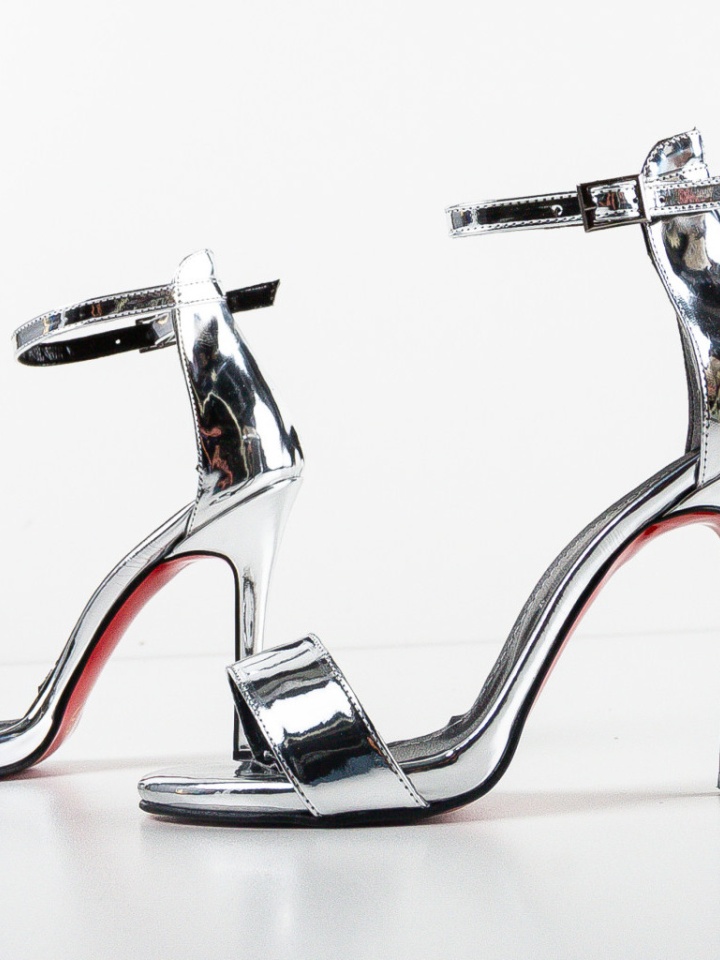 Sandale cu toc Leter Gri