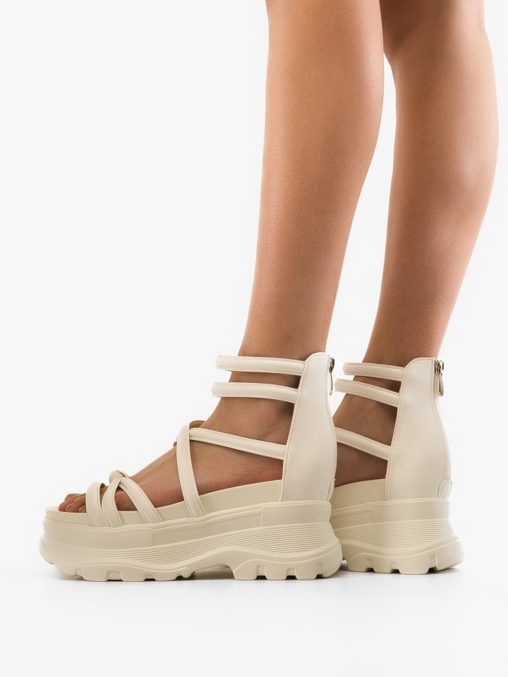 Platforme dama Klara Bej