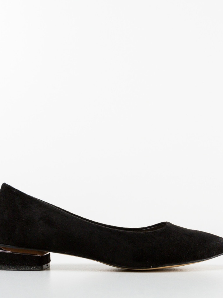 Balerini dama Chira Negri