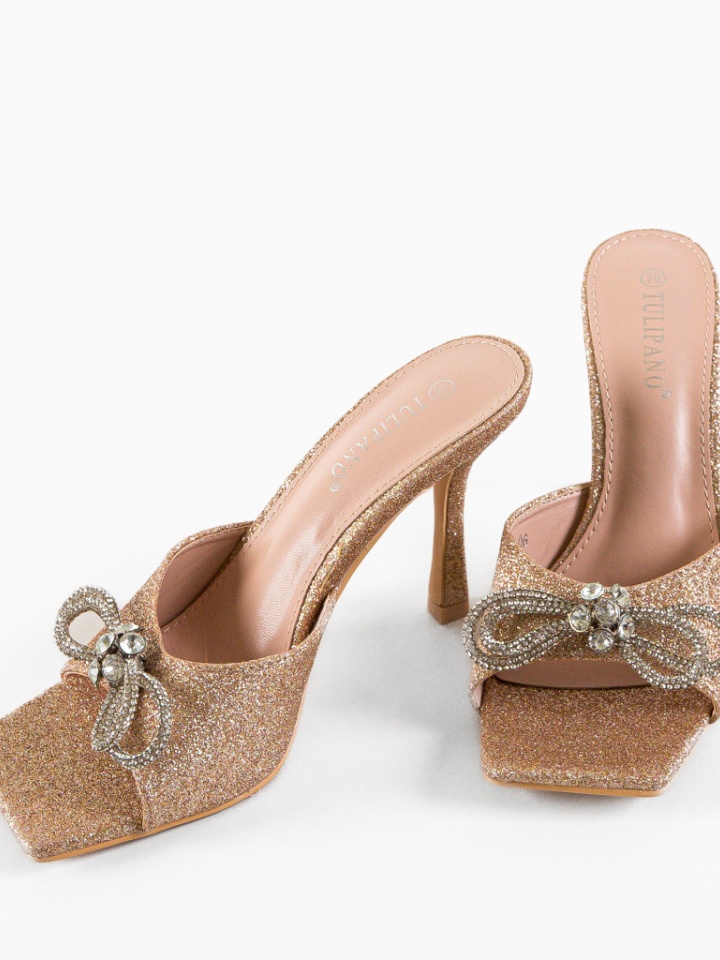 Saboti dama Sonam Aurii 2