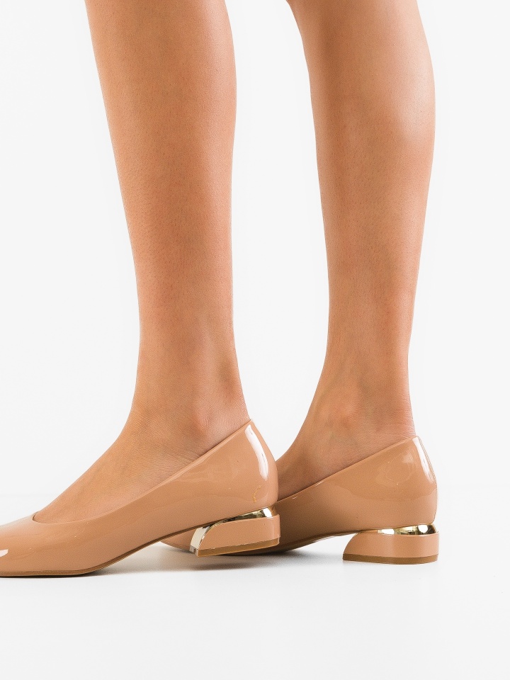 Balerini dama Lyta Bej