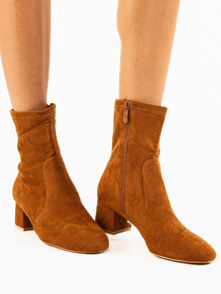 Botine dama Ismael Camel
