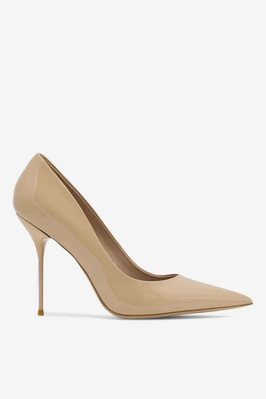 Czółenka skórzane na szpilce