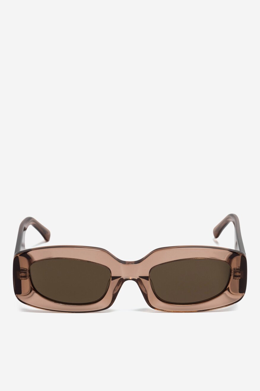 Okulary przeciwsłoneczne z filtrem UV-3