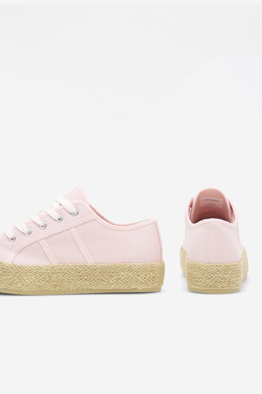 Espadryle na platformie