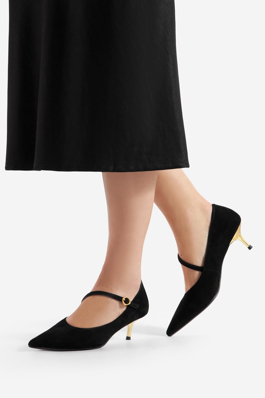 Czółenka skórzane