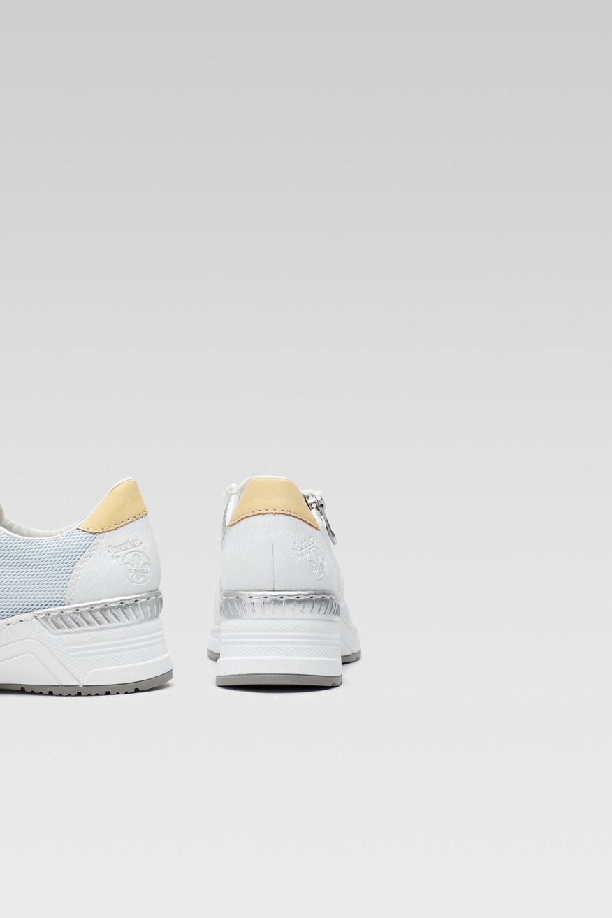 Sneakersy skórzane na koturnie