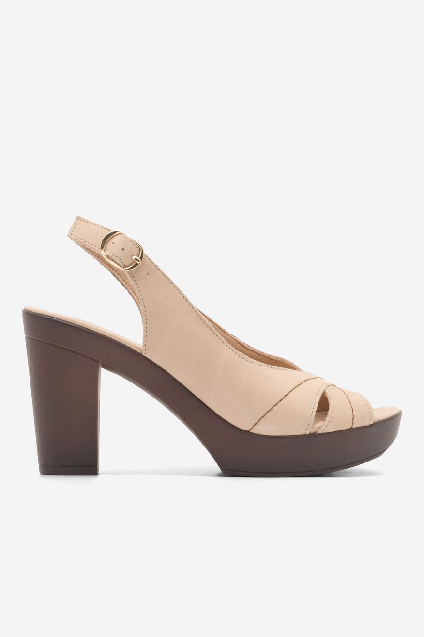 Sandały skórzane na słupku