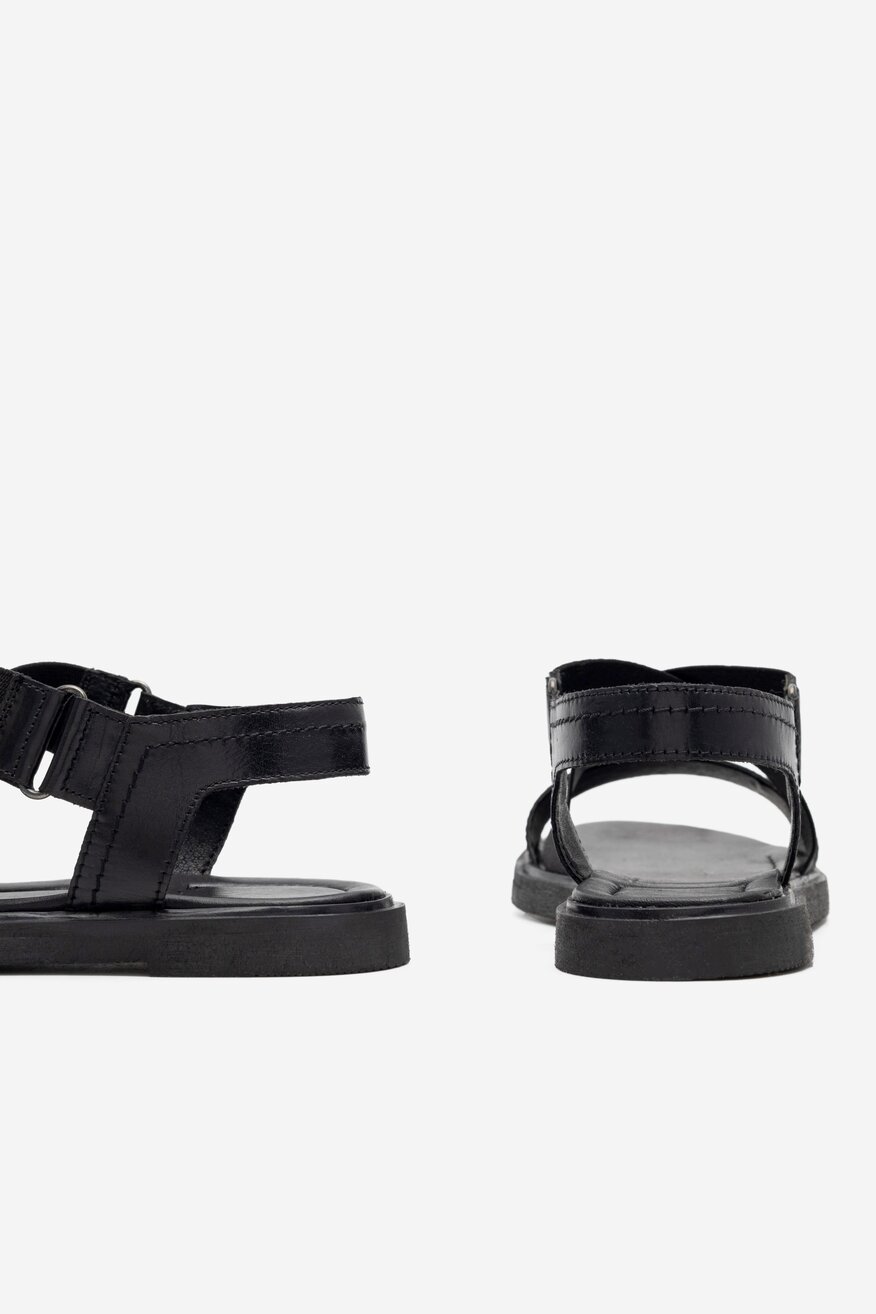Skórzane sandały