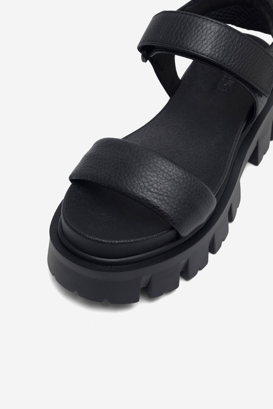 Sandały skórzane