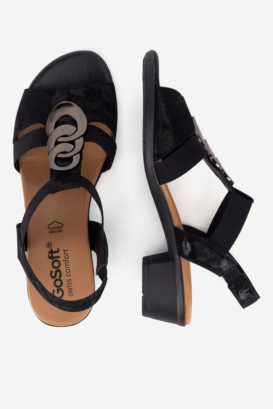 Sandały skórzane na obcasie